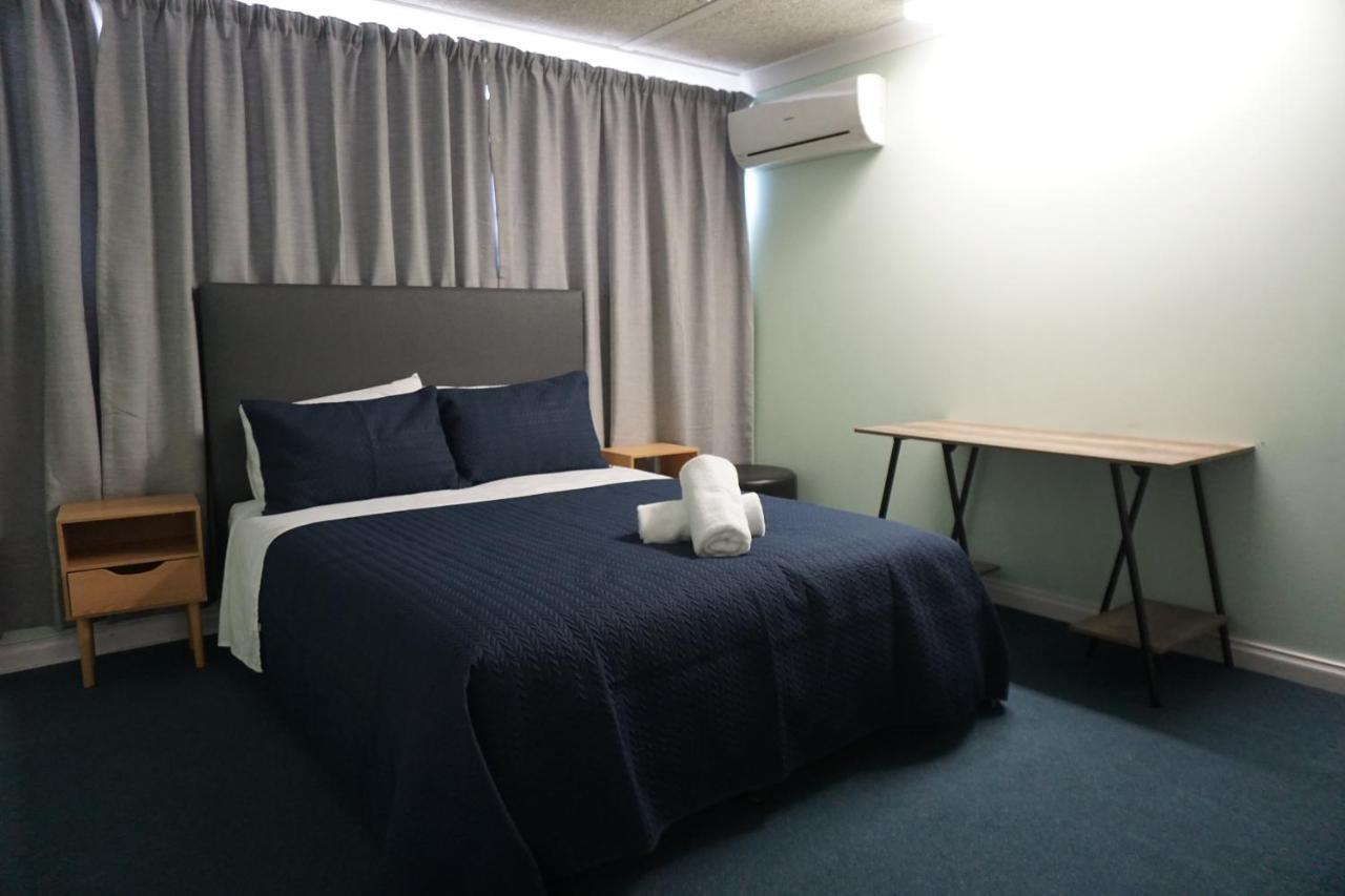 Warners Bay Hotel Dış mekan fotoğraf